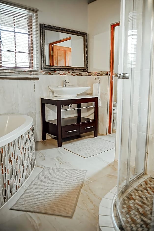 The Garden Venue Hotel