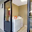 Super 8 by Wyndham Knoxville East