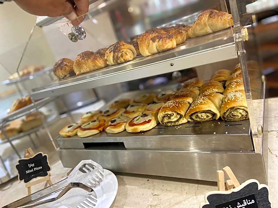 El Sheikh Suites Hotel