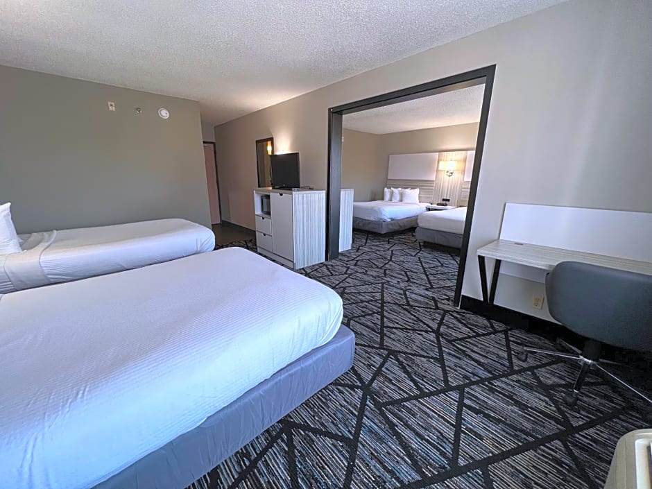 Baymont by Wyndham Peoria