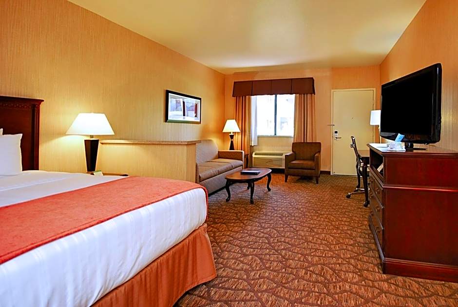 Best Western San Dimas Hotel & Suites