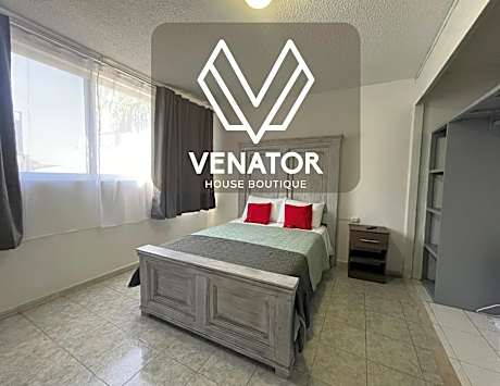 7 VENATOR House Boutique