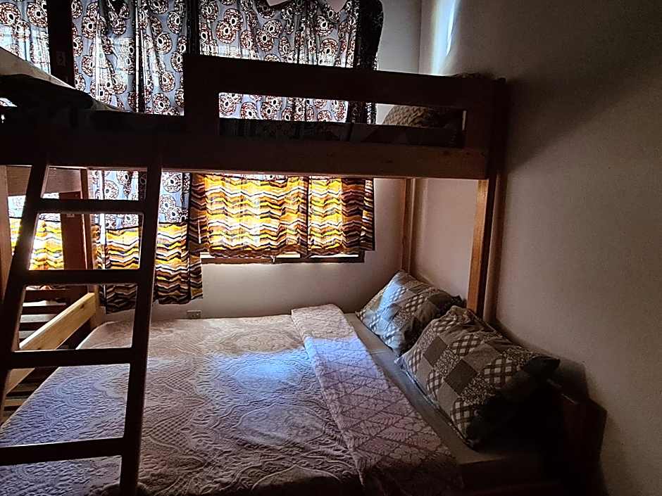 Hidden Valley Backpackers