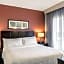 Embassy Suites By Hilton Elizabeth-Newark Airport