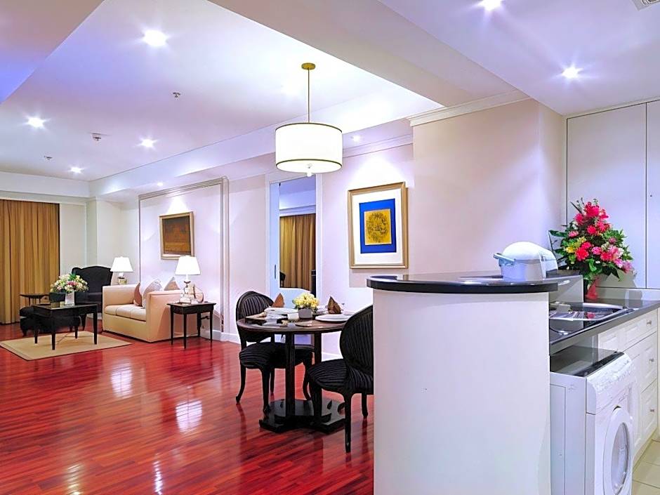 Centre Point Plus Hotel Silom