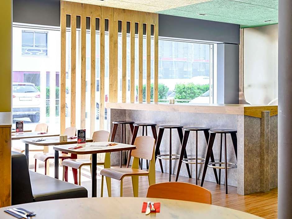 ibis Zurich City West