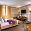 Hotel Savoy