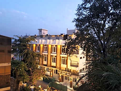 Hotel Corbett Kingdom