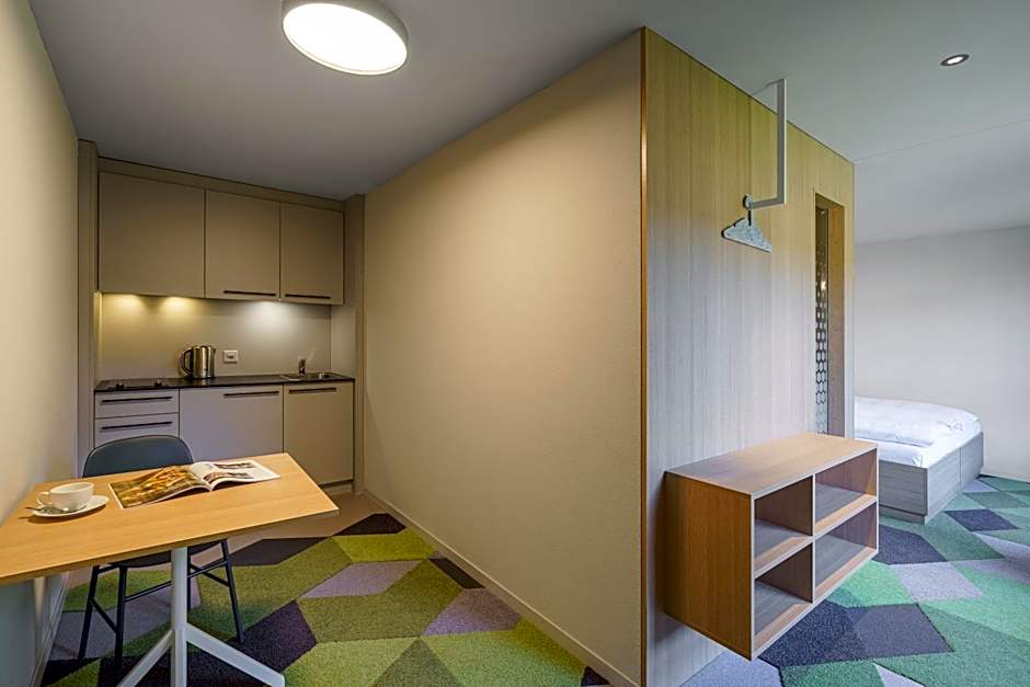 The Lab Hotel & Apartments