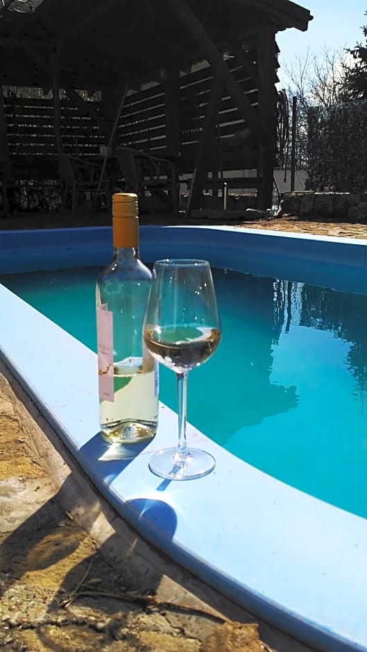 BELYSIUM Bed & Breakfast Panzió