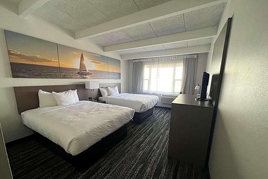Days Inn by Wyndham Manitowoc