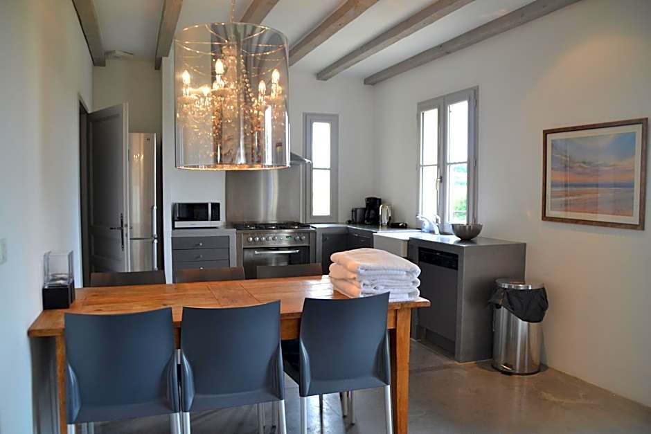 Château Les Merles et ses Villas