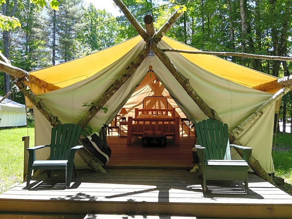 The Woods Inn