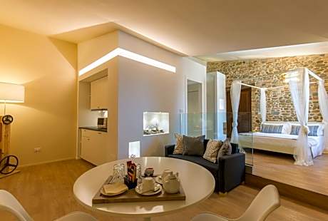 One-Bedroom Apartment with Balcony