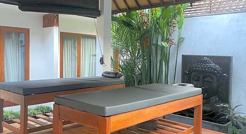 Villa Casablanca Surf Keramas