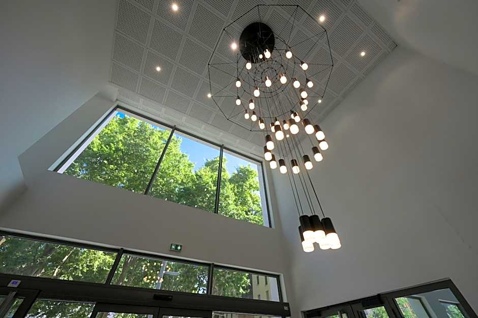 Néméa Appart Hotel Résidence So Cloud