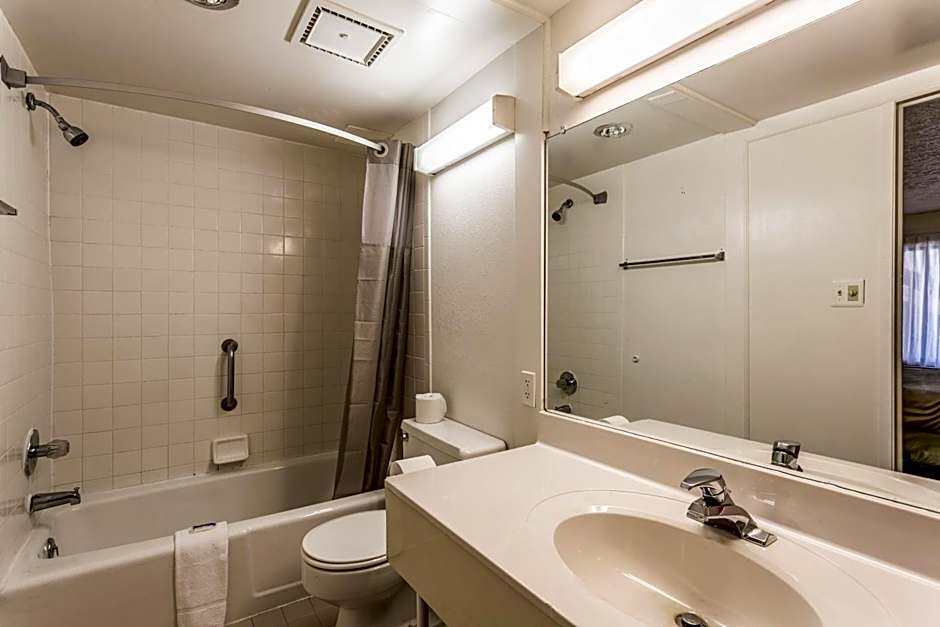 Americas Best Value Inn Edgewood