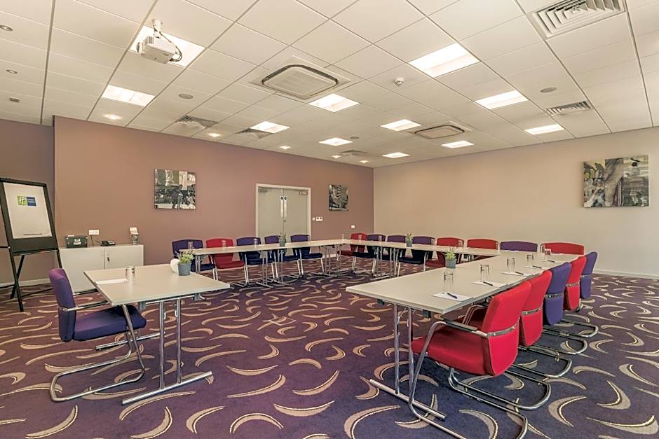 Holiday Inn Express Preston South By IHG