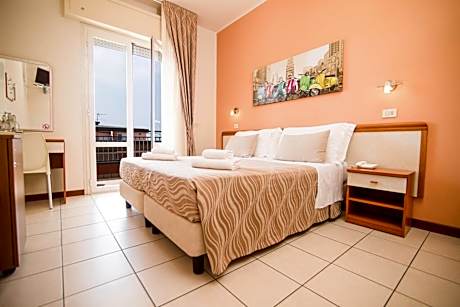 Unique Hotel