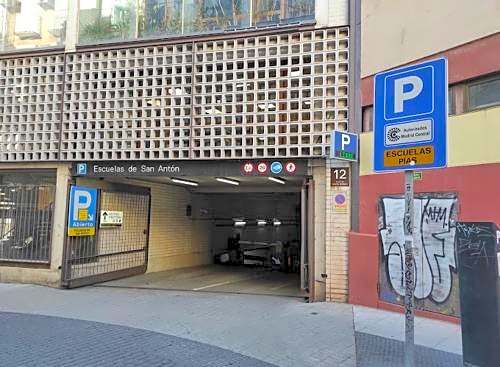 FUENCARRAL BARCELO Apartaments PARKING TPH
