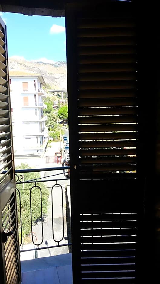 Hotel Pensione Cundari