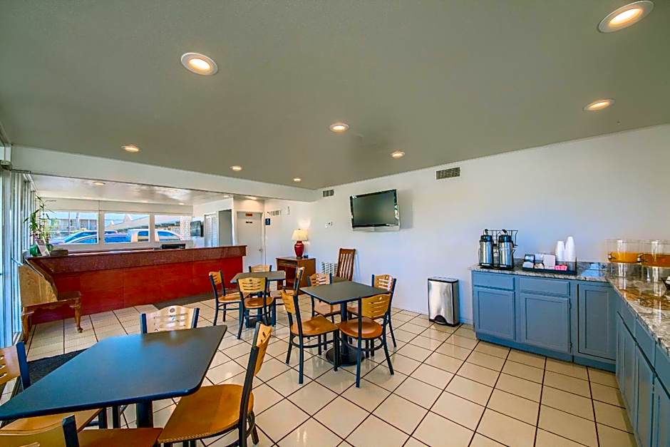 Americas Best Value Inn Uvalde