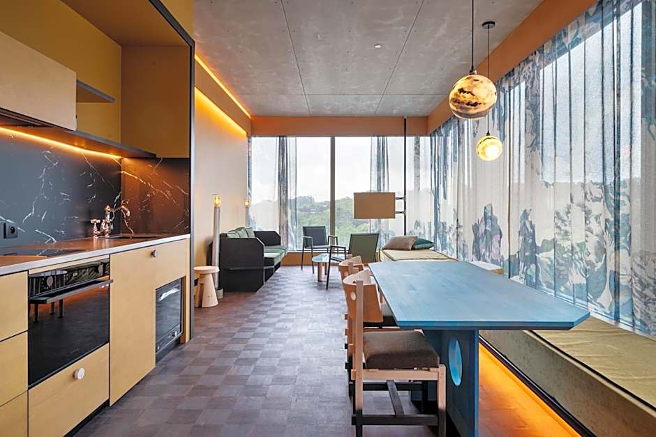 Mix Brussels --Gym & Wellness for adults only--