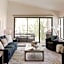 PRESIDENTIAL SUITE MOUNTAIN/LAKE VIEWS w/HEATED POOLS- PGA WEST