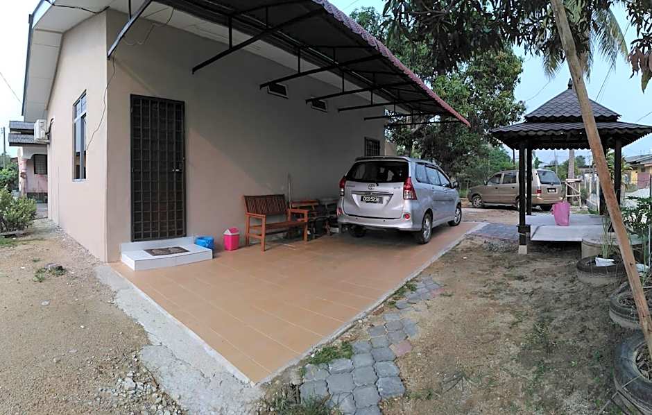 ROOMSTAY AQILAH PASIR PUTEH KELANTAN