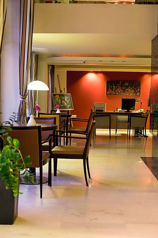 Davitel - Tobacco Hotel