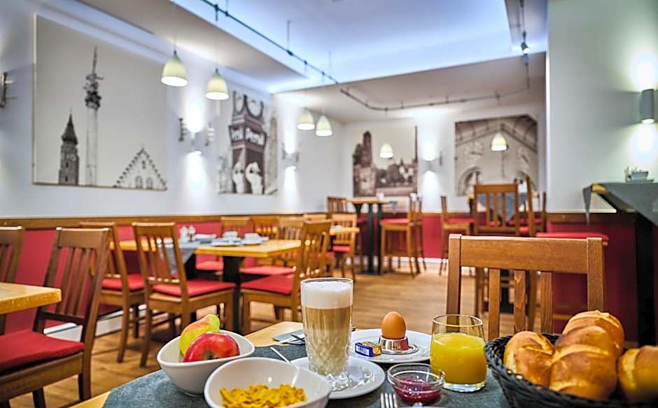 Hotel & Gasthaus DAS RÖHRL Straubing