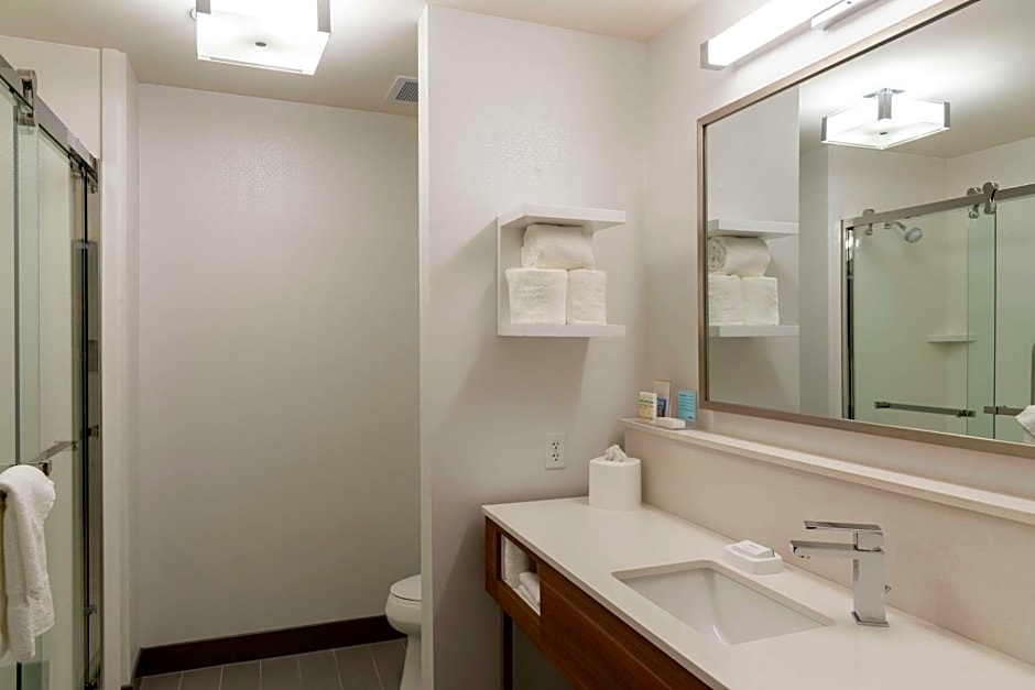 Hampton Inn & Suites by Hilton Xenia Dayton