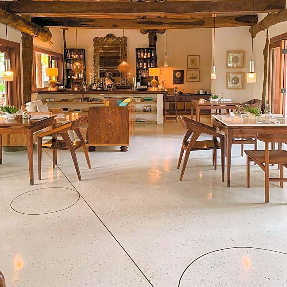 Ser Casasandra Boutique Hotel                                                                    