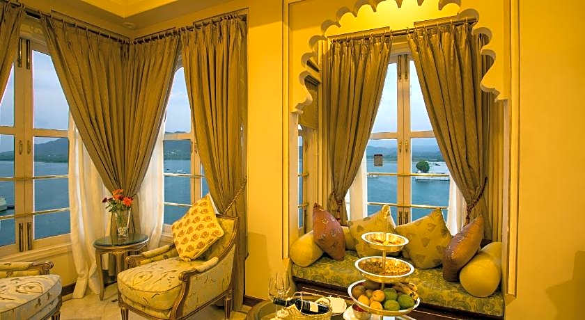 Taj Fateh Prakash Palace Udaipur