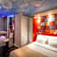 Apostrophe Hotel