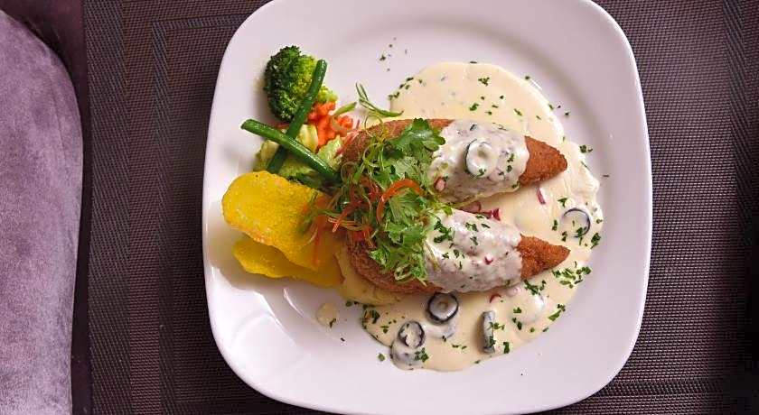 Best Western Premier Hotel Gulberg Lahore