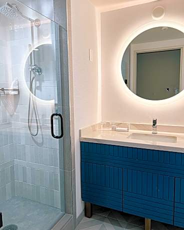 Room, 2 Queen Beds, Marina View