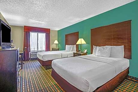 Double Room with Two Double Beds - Mobility Access/Non-Smoking