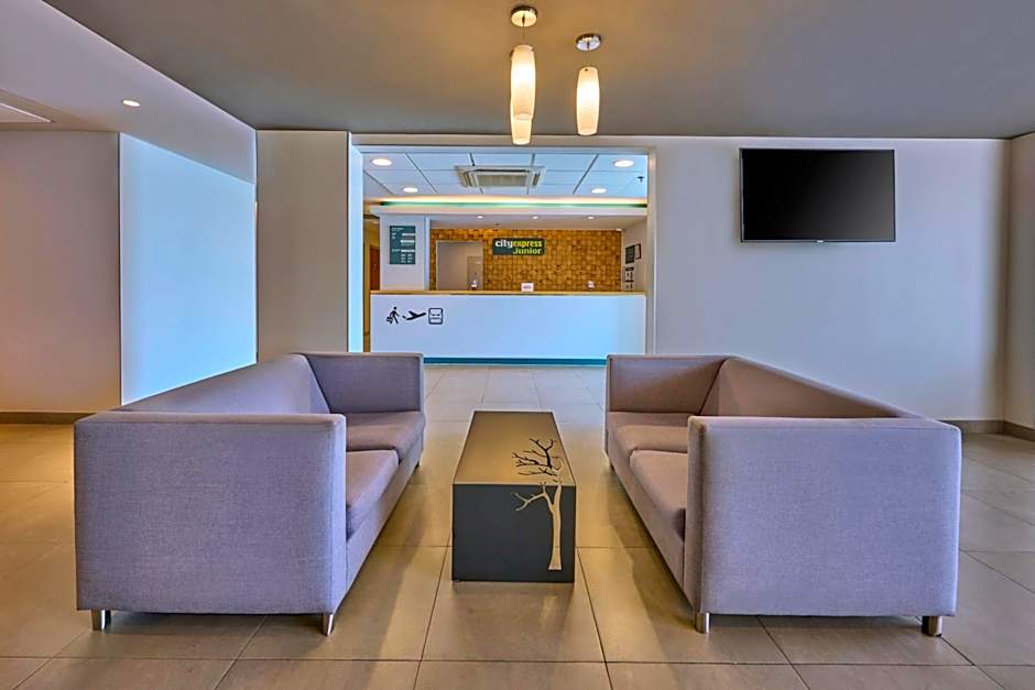City Express Junior by Marriott Mexicali