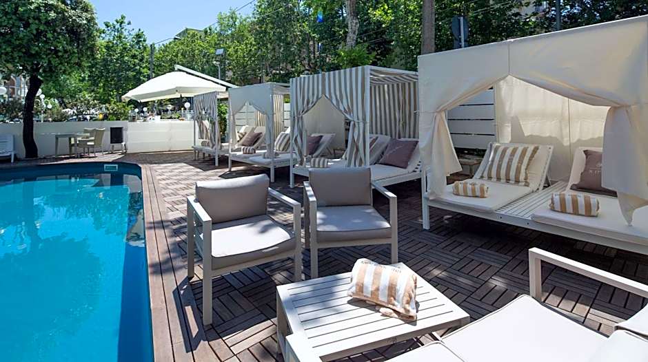 Best Western Maison B Hotel