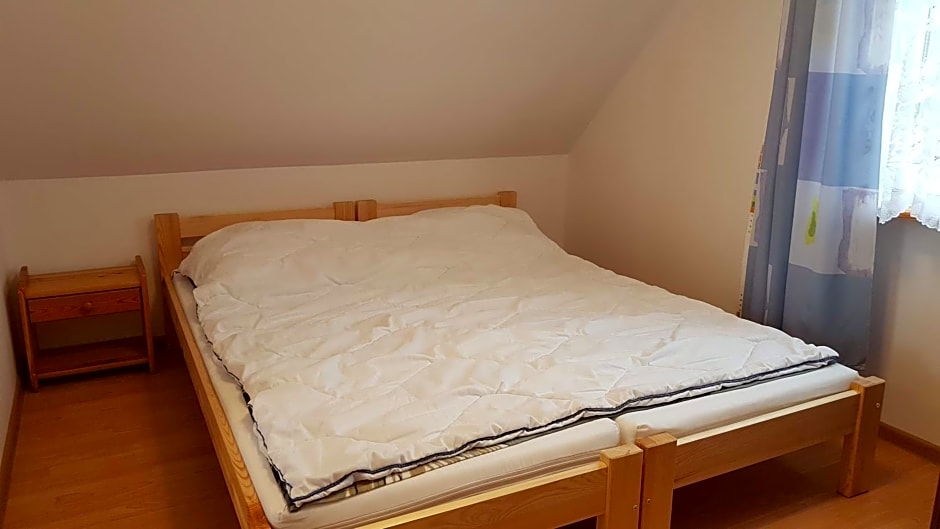 Domki Letniskowe "Fajne Miejsce City"