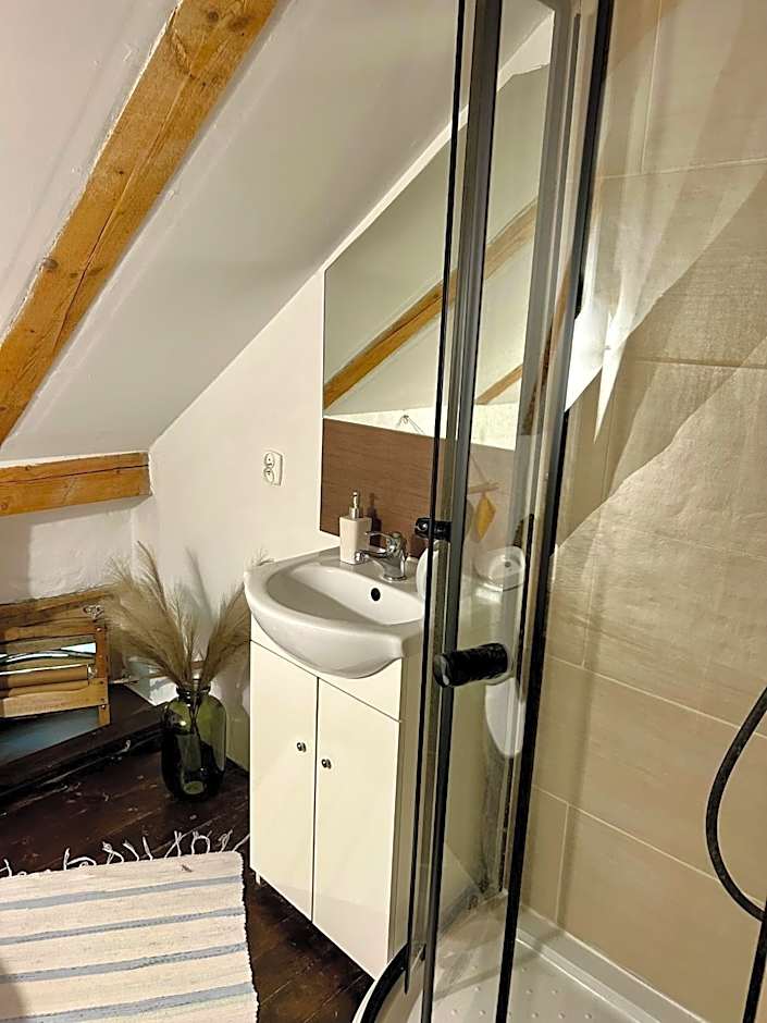 Placówka - tu życie płynie wolniej