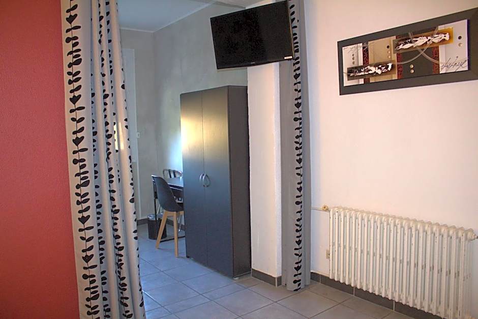 Logis Hôtel Le Clement V