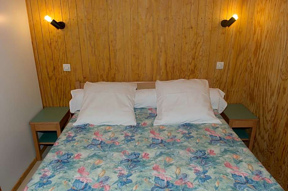 Photo 1 of 58 of 2 Bedroom Chalet