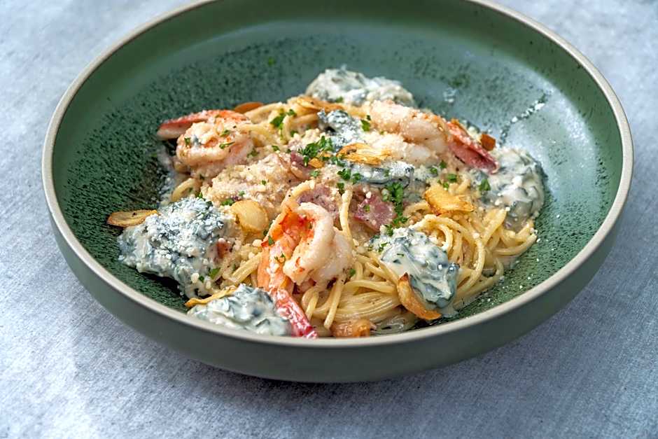 The Funny Lion - Puerto Princesa