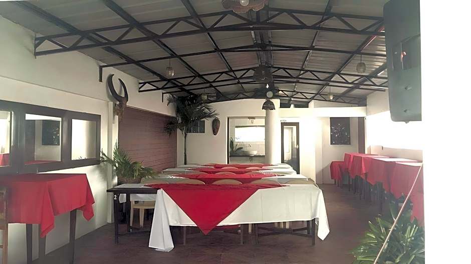 Antonios Pension House