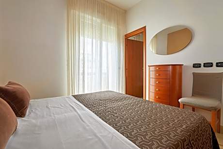 One-Bedroom Apartment (2 Adults)