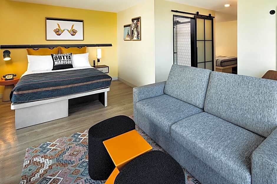 Moxy Madison Downtown