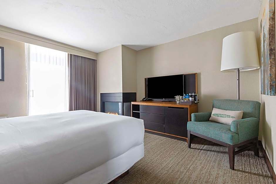 DoubleTree by Hilton Park City - The Yarrow