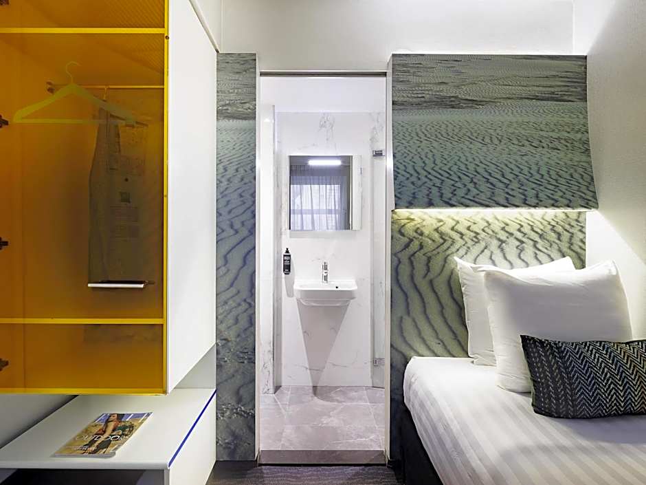 Ibis Styles Amsterdam CS Hotel